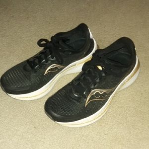 Saucony Endorphin Speed 3 almost new